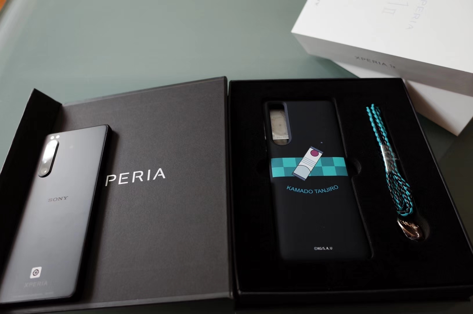 我有我的热爱！6499元“捡漏”索尼Xperia1II，信仰究竟值不值？