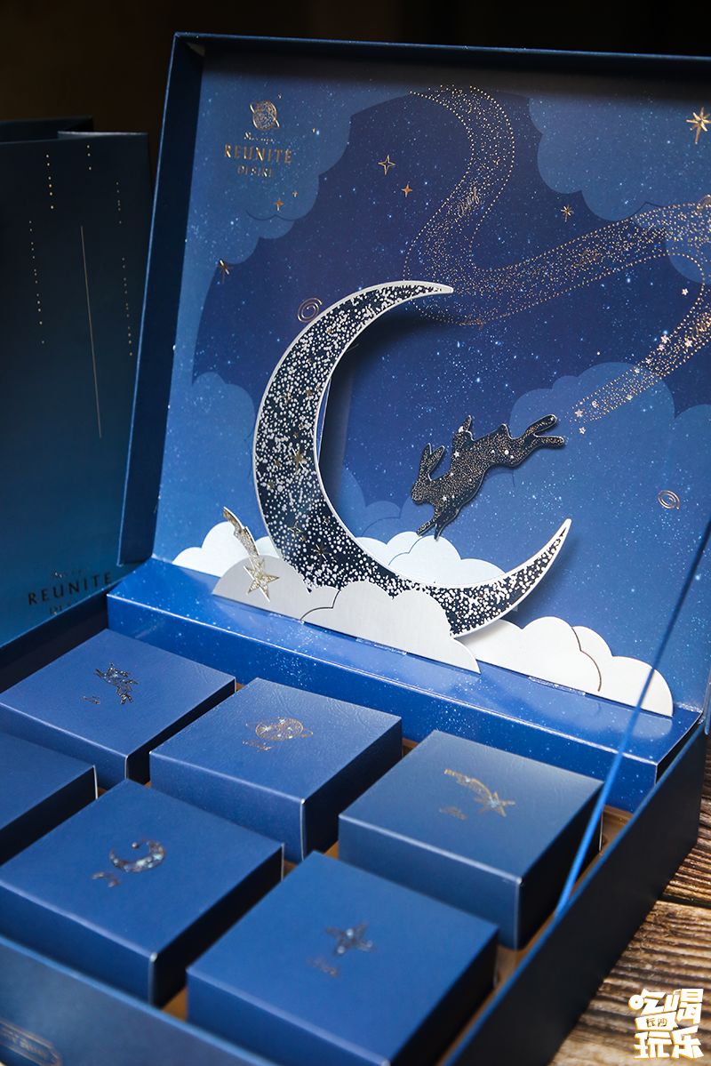 最好吃的月饼健康解馋,吃各种各样的超多月饼全部吃完