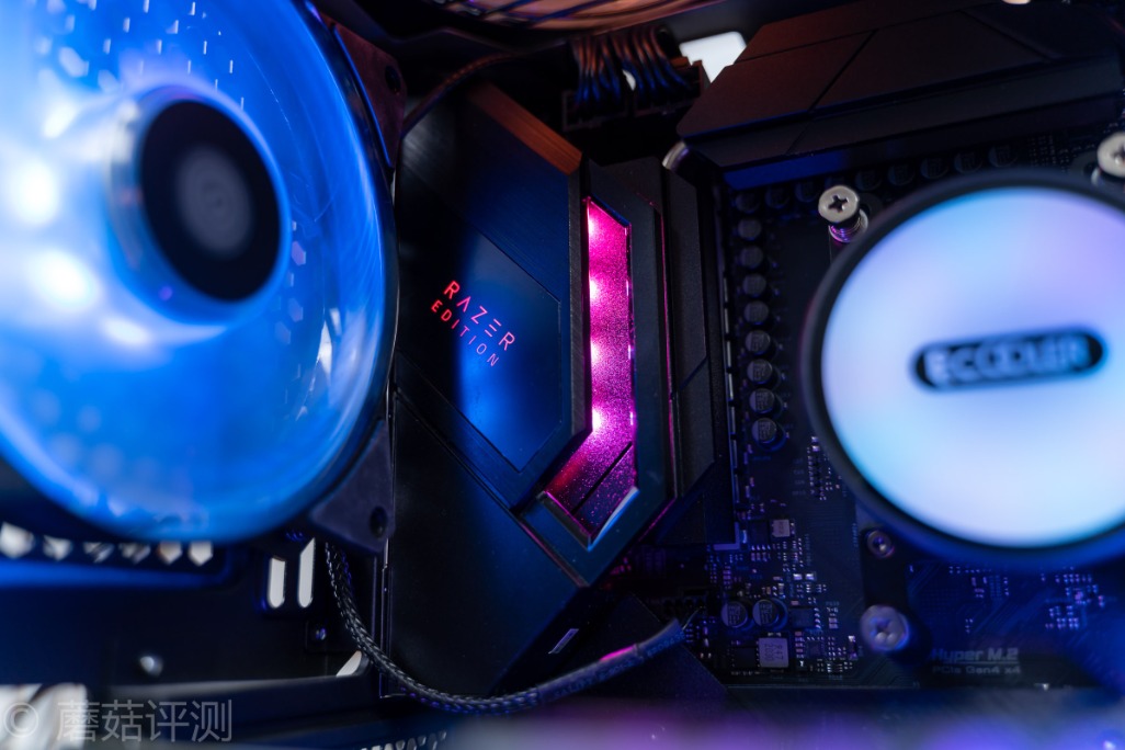 技嘉b550大雕主板评测,华擎x570太极雷蛇怎么样