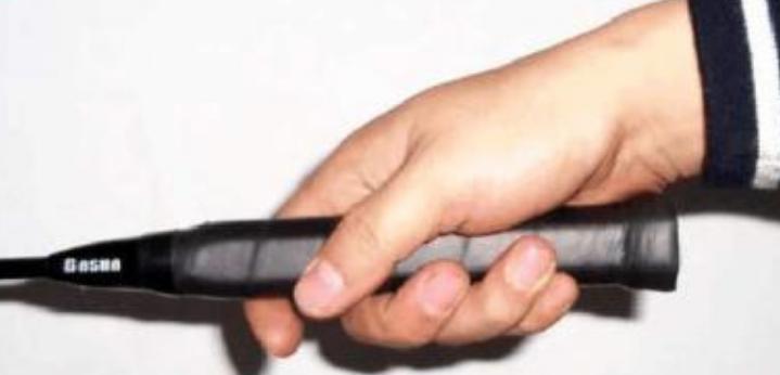 羽毛球选拍方法,羽毛球拍的选择与技巧