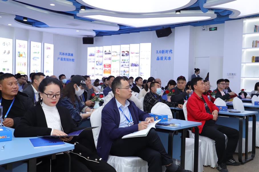 青年豫商探访天冰：产品就是作品，产品就是人品