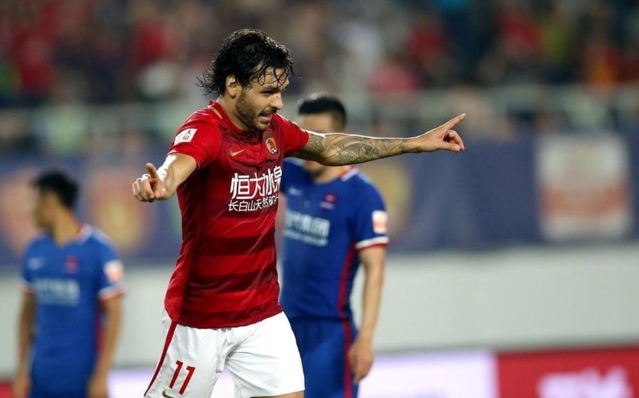 高拉特什么时候能上国足,高拉特何时能入国足