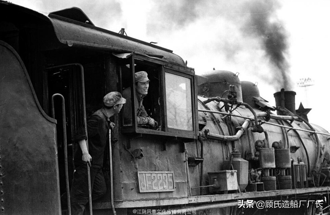 盗窃列车窃贼落网记,揭秘列车上的特大盗窃案