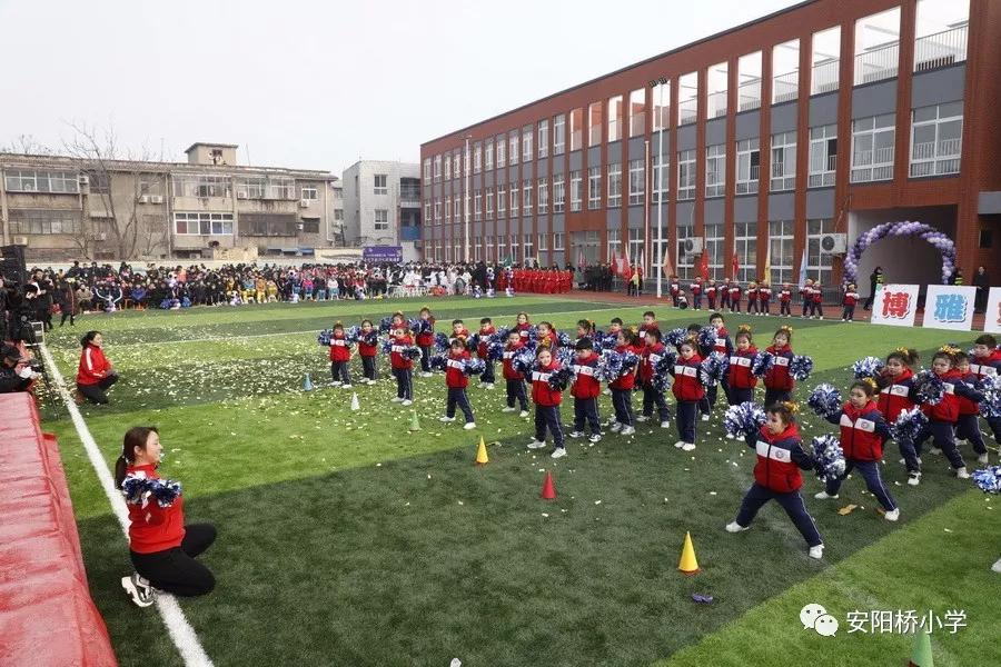 涓囨湪浜夎崳鐧捐姳鍚愯壋涓嬭仈,瓒崇悆涓栫晫鏉ⅵ鎯冲啀鍚埅