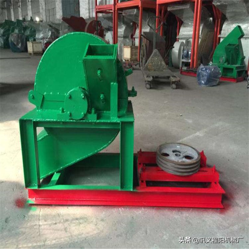 木屑粉碎机80木屑粉碎机拖拉机悬挂树枝粉碎机木材粉碎机