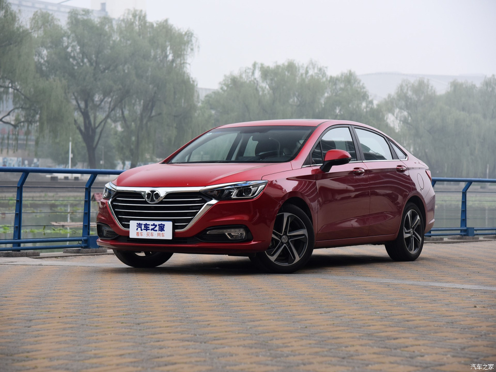 北汽绅宝D50车怎么样,15年的北汽绅宝d50多少钱