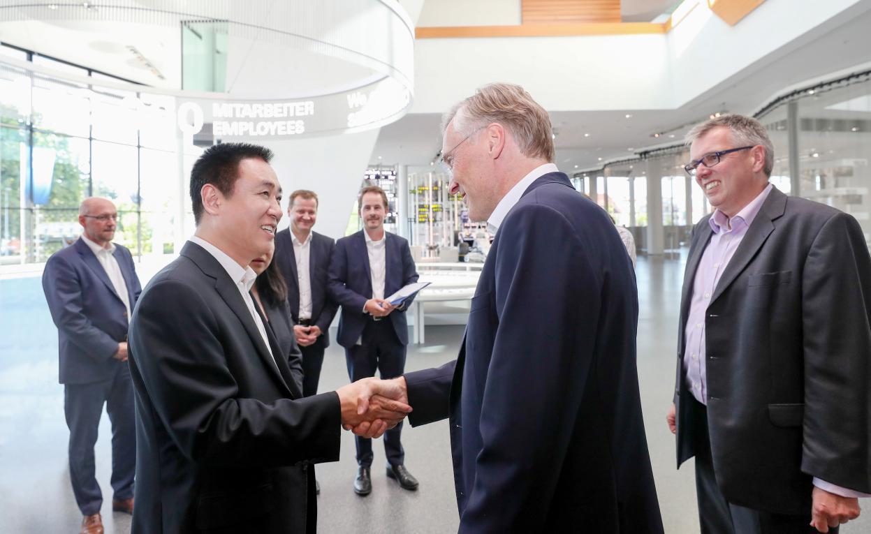 许家印全球顶尖技术,许家印造车再获顶级技术