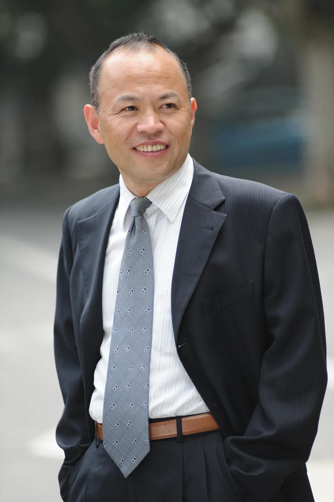 “高光”下的南京十三中换帅