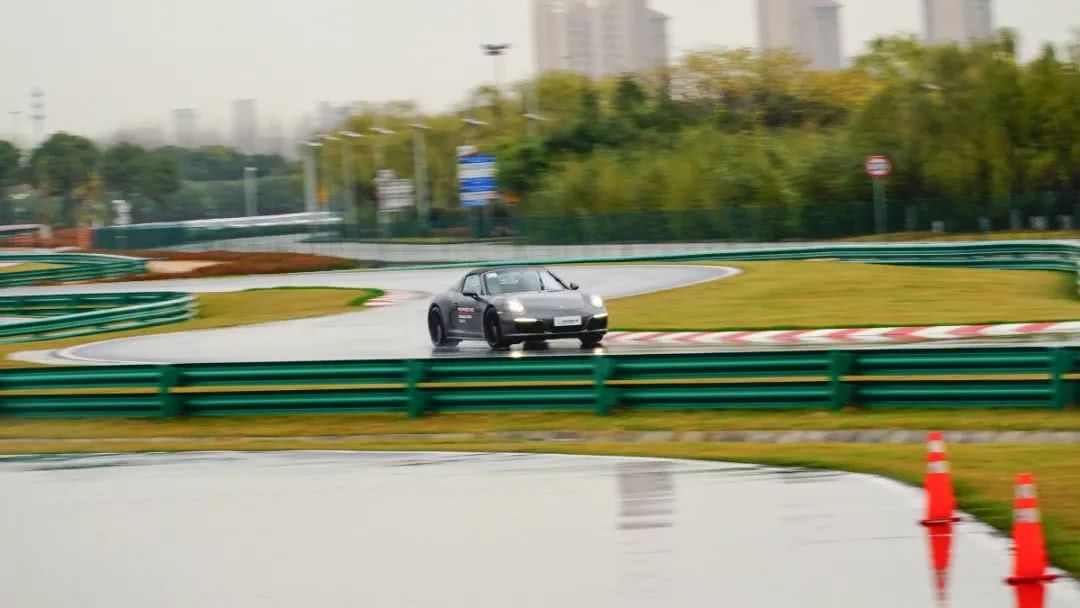 论保时捷车主作何感想,保时捷车主经验之谈