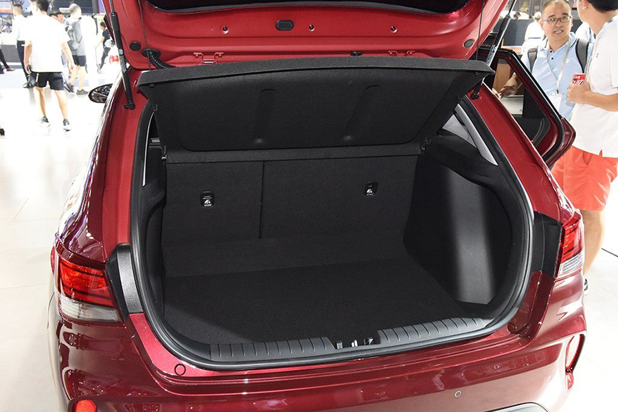 北京现代逸行试驾,逸行现代测评