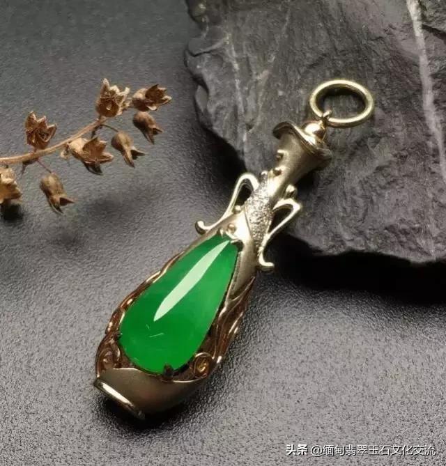 翡翠雕刻房子造型寓意,翡翠雕刻蚂蚁和虫子寓意