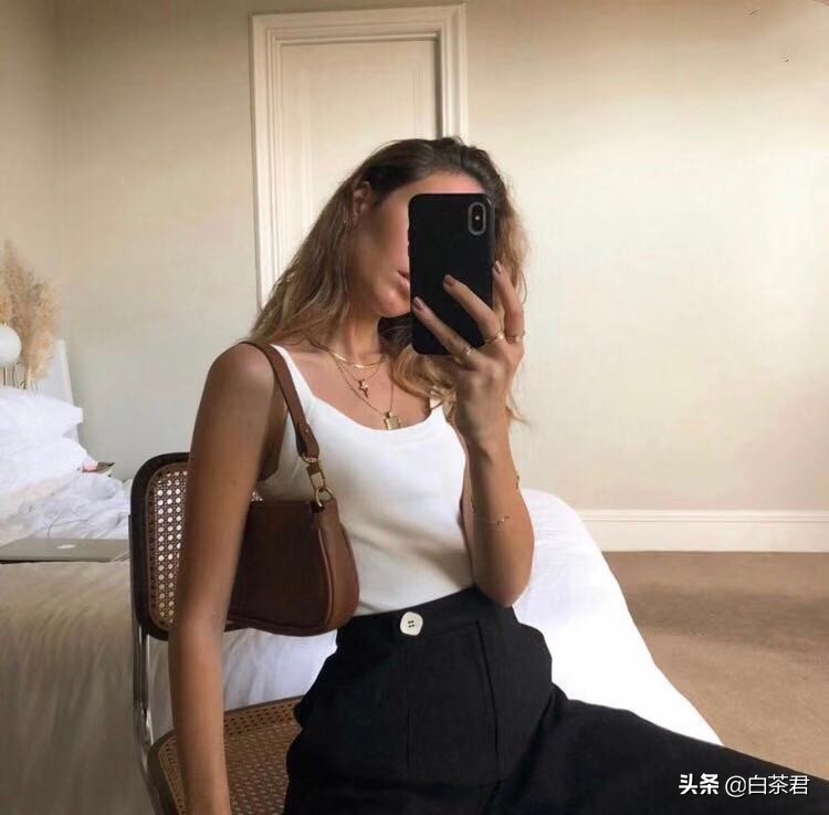 2019最热的大牌腋下包,2022最值得买的腋下包