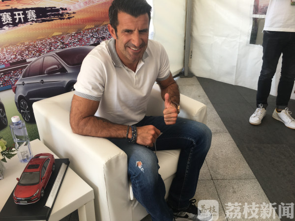 足球世界菲戈和奥维兰,世界足球先生菲戈参加跑男