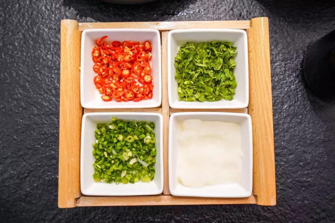 娴庡崡缇庨鎺掕姒滃墠鍗佸悕閾滈攨,娴庡崡鐏攨鎺掑悕绗竴鐨勫繀鍚冩