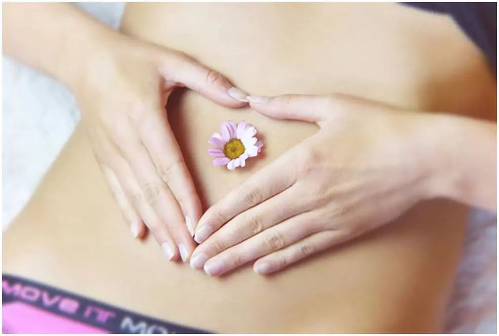 卵巢囊肿，切还是不切？医生：满足这些指标，考虑手术