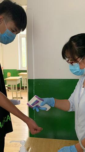 阜新高等专科学校组织全校师生上好“开学第一课”系好新学期“第一粒扣子”