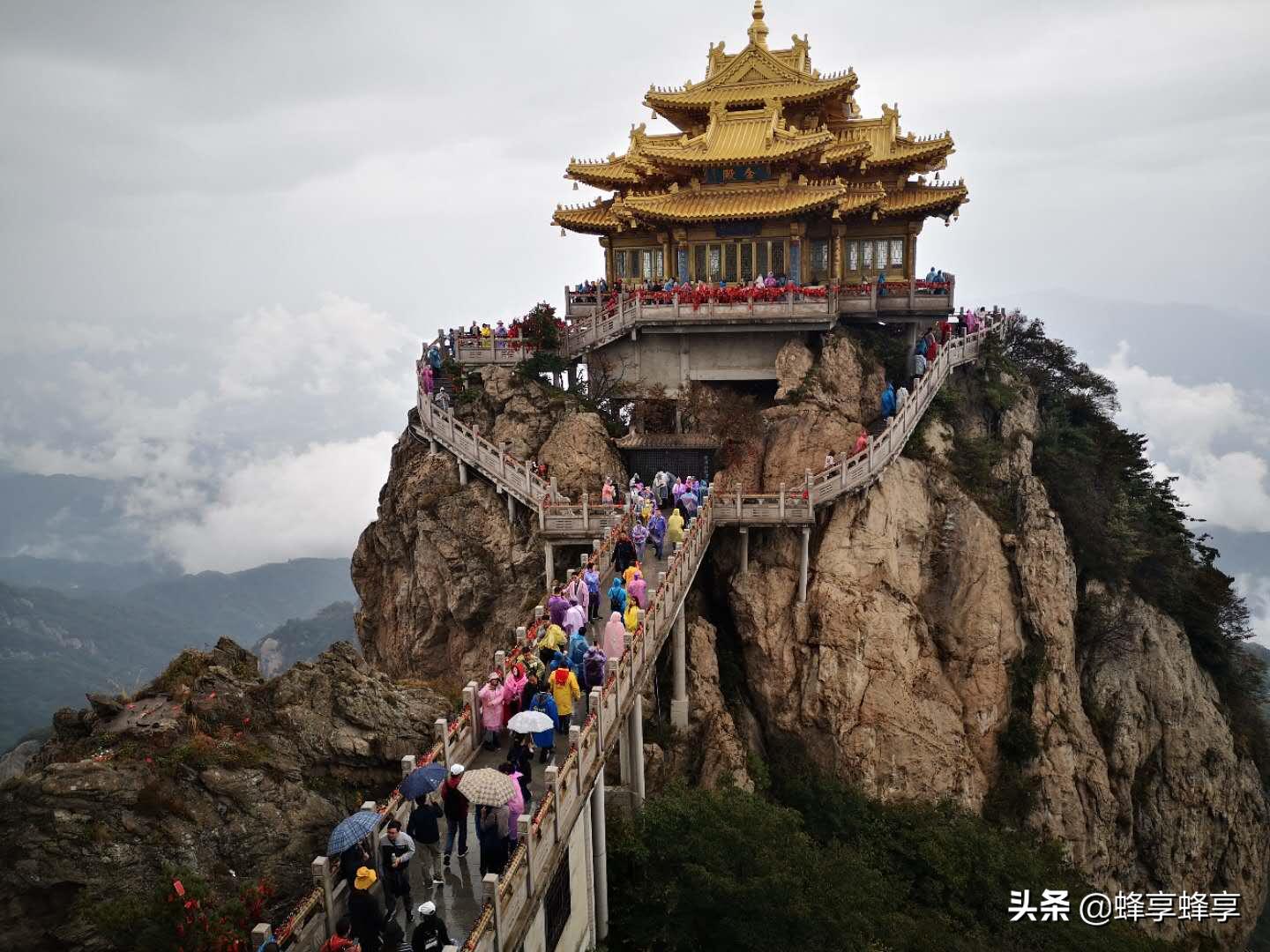 到老君山旅游适合住在哪里,到老君山旅游攻略