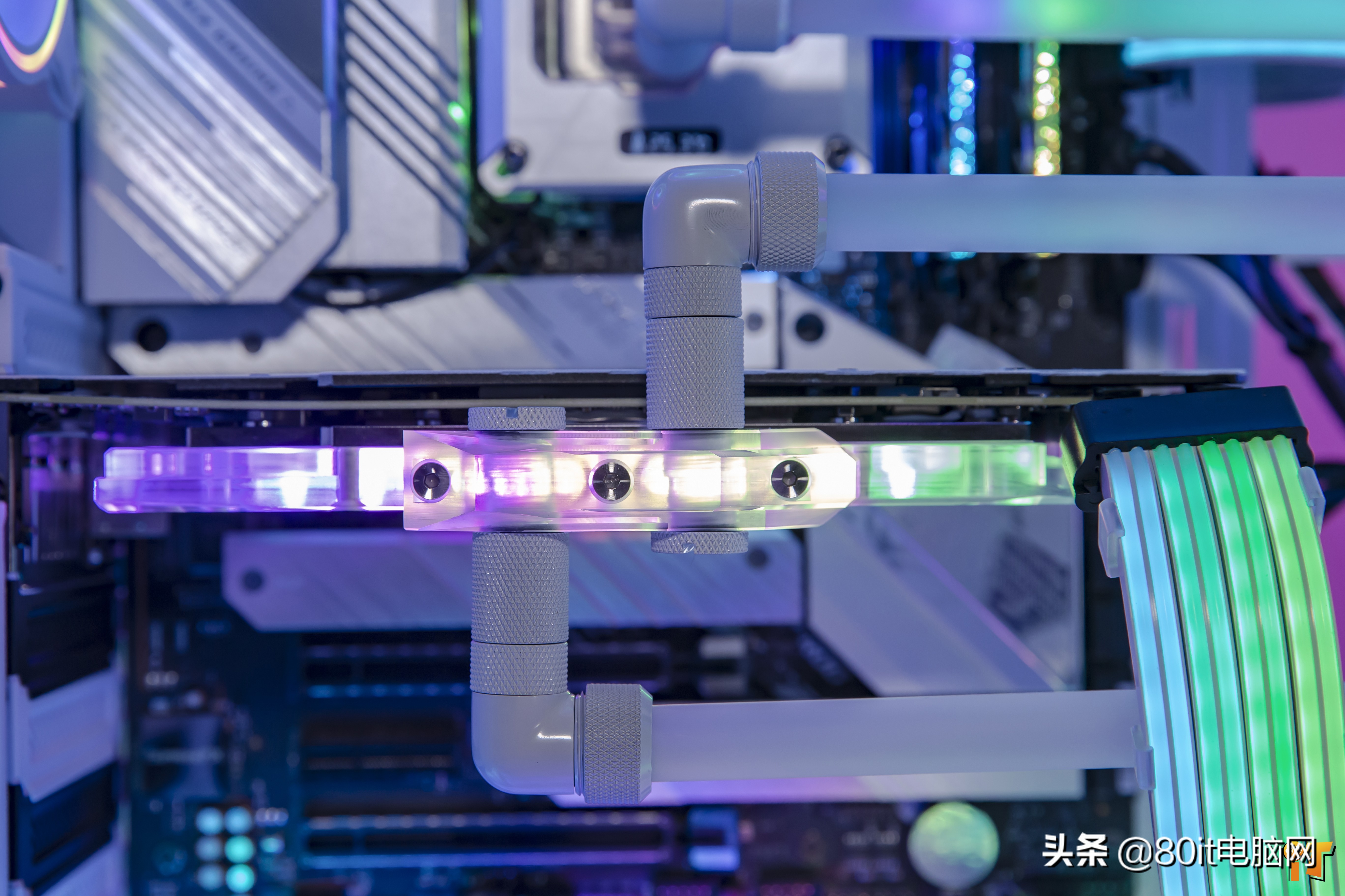 海盗船400c机箱分体式水冷方案,rog机箱分体式水冷散热超燃剪辑