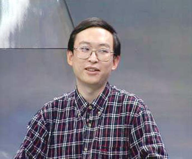 北大才子余杰:自称蒙古人,勾结*华反**势力讨好美国,一切有迹可循