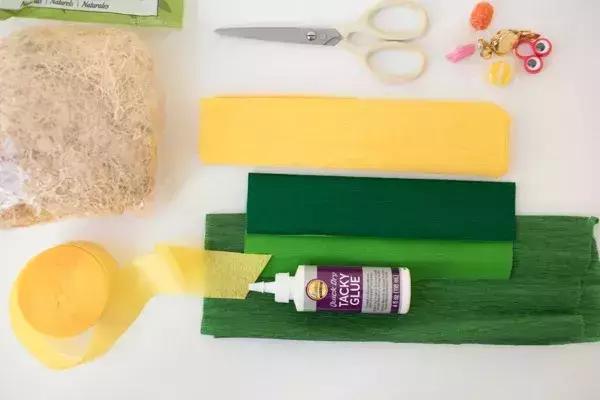 幼儿园废品手工服装制作大全创意,中国传统节日幼儿园挂饰创意手工