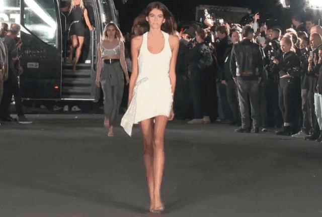 夜光魔力裤,魔力燃烧裤