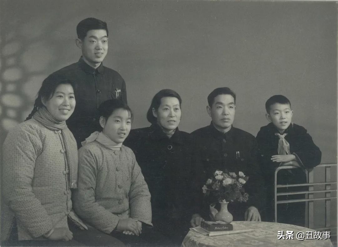 在浙大30年，同事知道我的家世后，说我隐藏得太深了