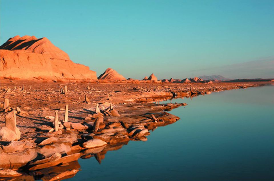 科学家无法解释的巨石之谜,国外徒手移动巨石未解之谜