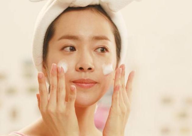 头皮有头皮屑如何做头皮护理,天天洗头头皮屑多像雪花解决办法