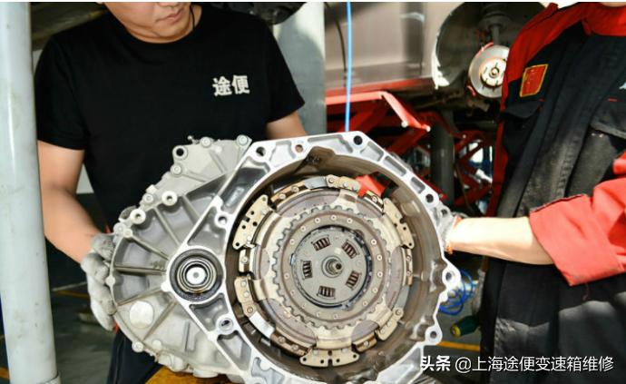 大众迈腾故障修理,大众迈腾变速箱故障在上海维修