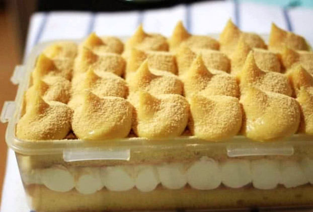 网红零食一年卖50亿,一年吃掉百万的零食