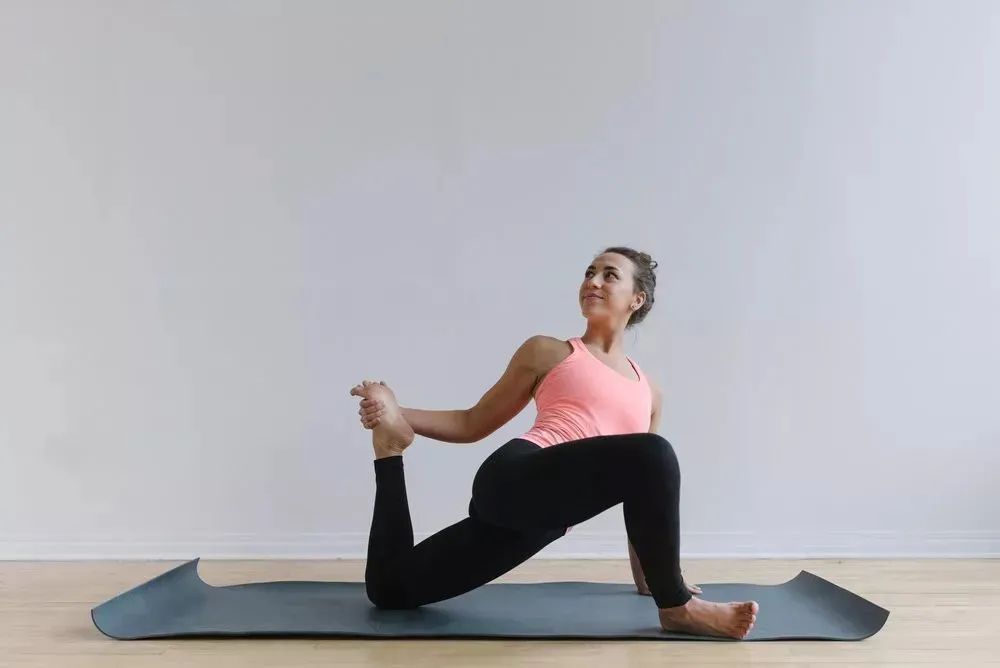 快速提高腰胯的柔韧度,0基础的学生怎么练习胯部柔韧