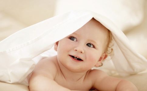 孩子胆小怕黑金句,小孩怕黑胆小父母怎么说