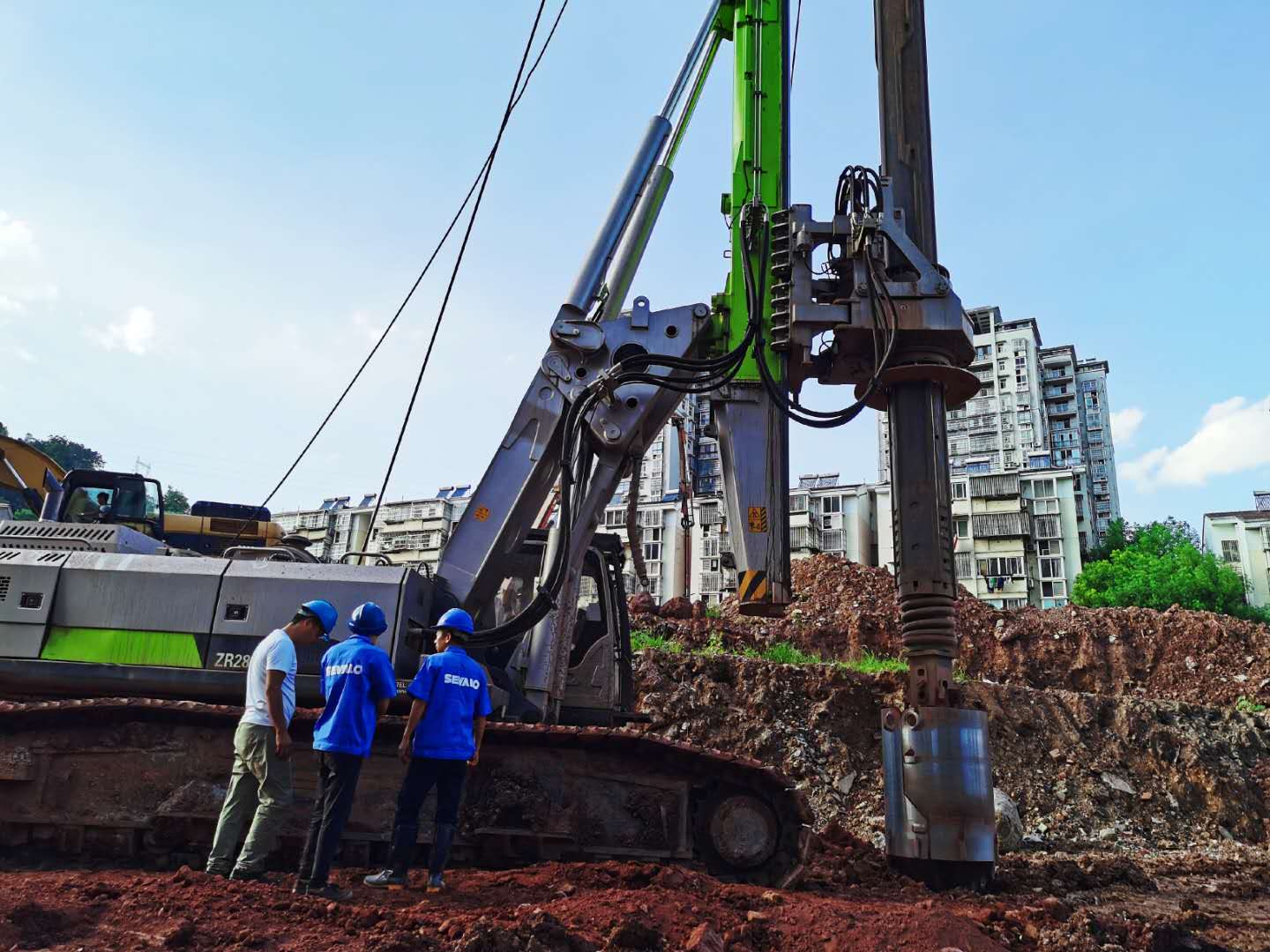 旋转钻机和旋挖钻机,三一445旋挖钻机