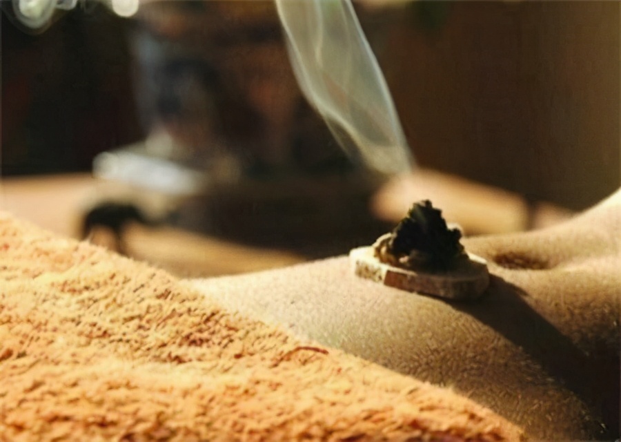 中华医药艾灸治宫寒,艾灸腹部能治宫寒吗