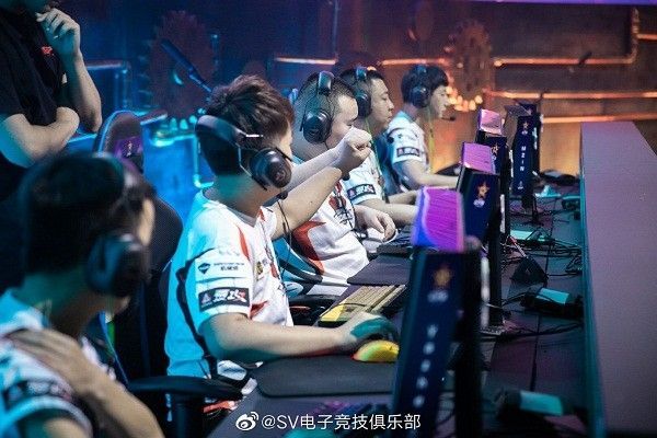 cfpl十大顶级选手,cfpl十大传奇人物