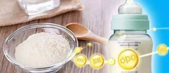 央视曝光八款毒奶粉批号 (中国进口毒奶粉事件)