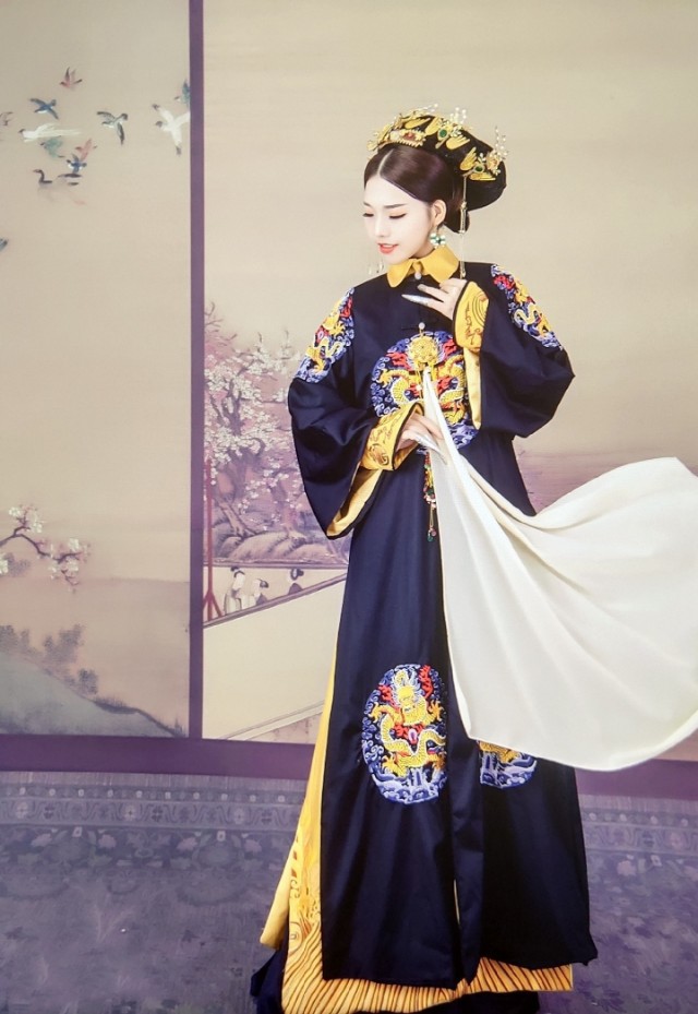 随笔｜《词作》七首：峭寒惯已漫咨嗟，待醉箫声月夜