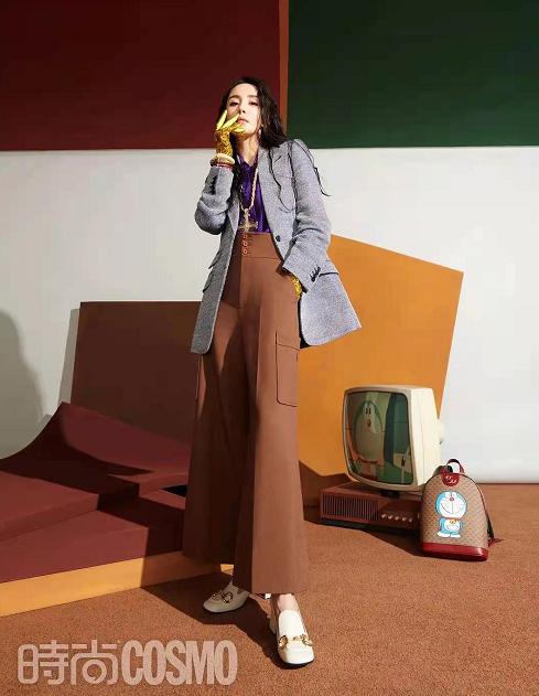 杨幂gucci穿搭 (gucci2017早春女装杨幂)
