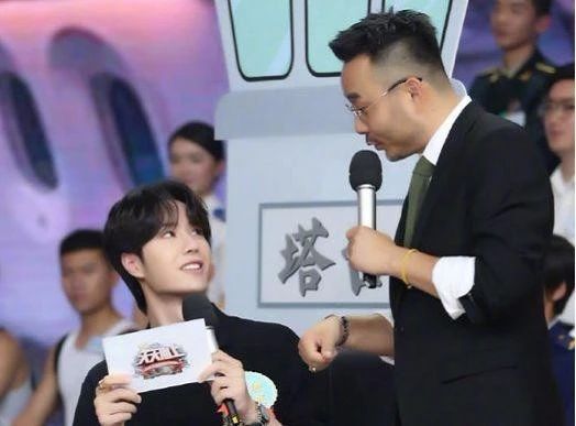 “nmsl、ojbk”等网络流行语，让中年人感受到代沟