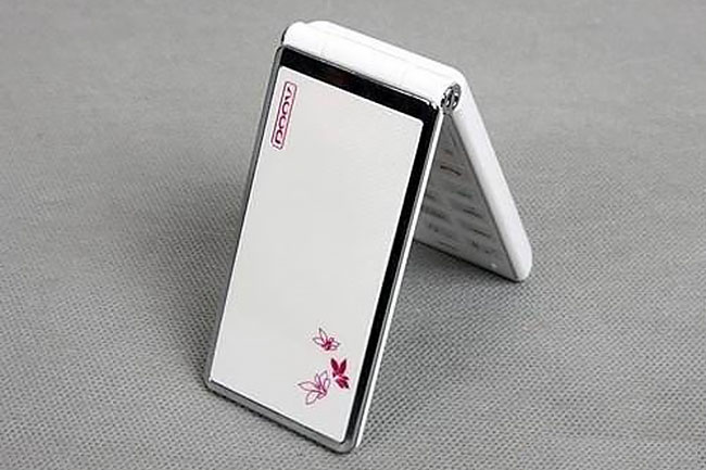 朵唯女性新手机,朵唯女性手机广告