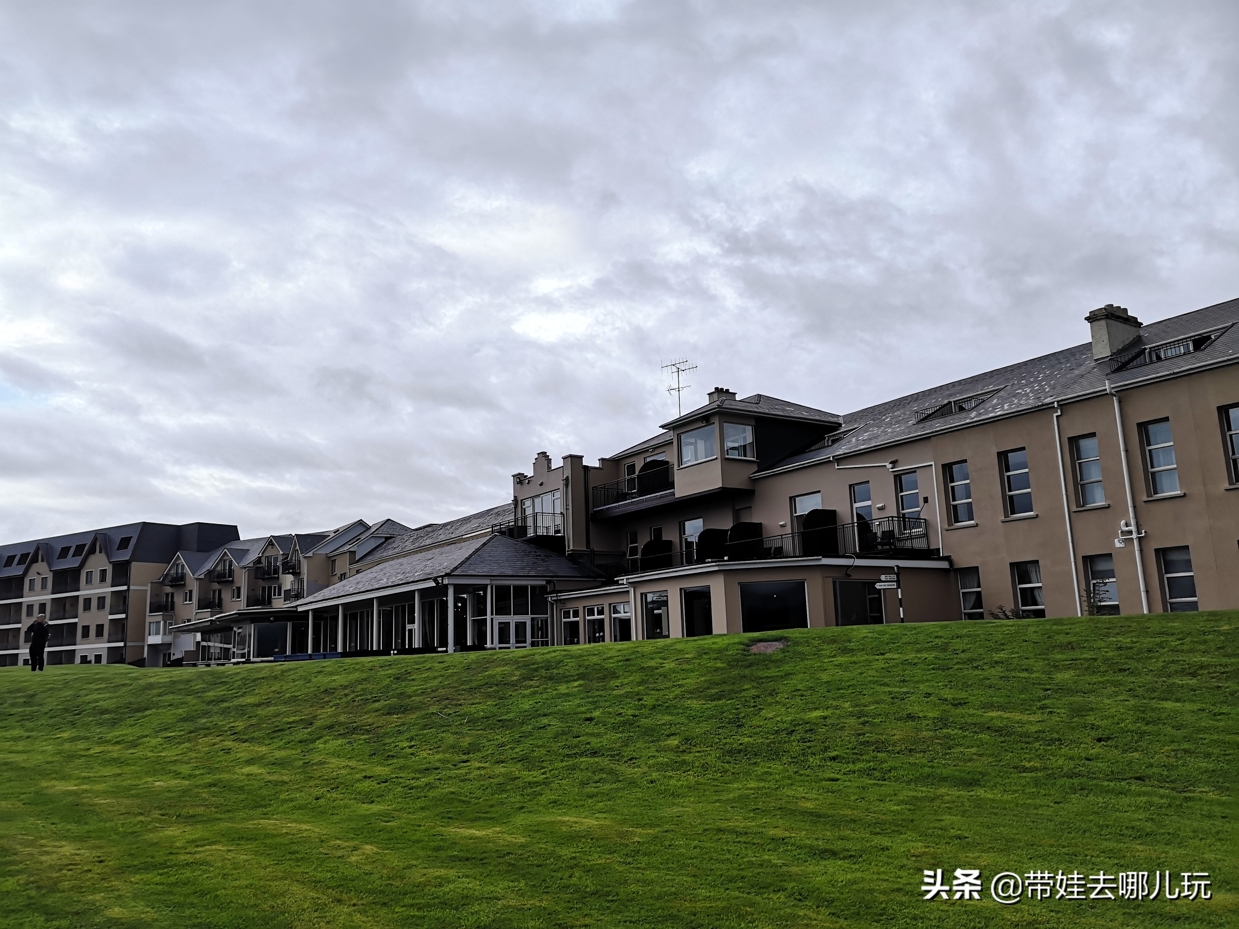 爱尔兰翡翠岛旅游景点,翡翠岛