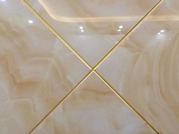 美缝哪个颜色不容易变色,什么灰色系美缝不变色