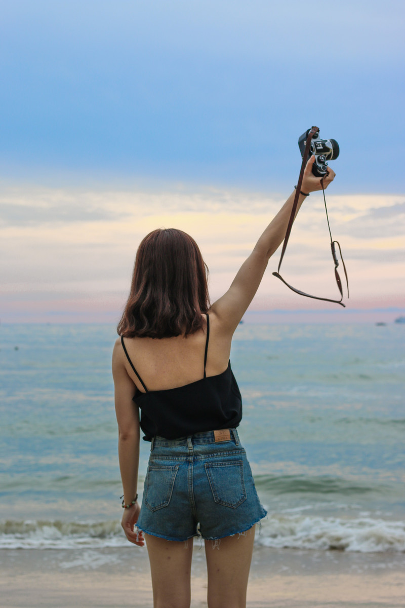 三亚一日游必买的婚纱 (三亚婚纱旅拍攻略)