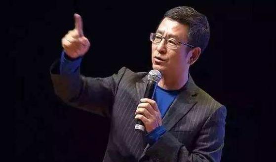 央视谈撤侨,撤侨令王宝强视频