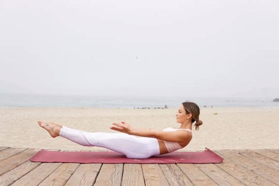 曾经英超女神凯莉布鲁克,英超女神美丽动人