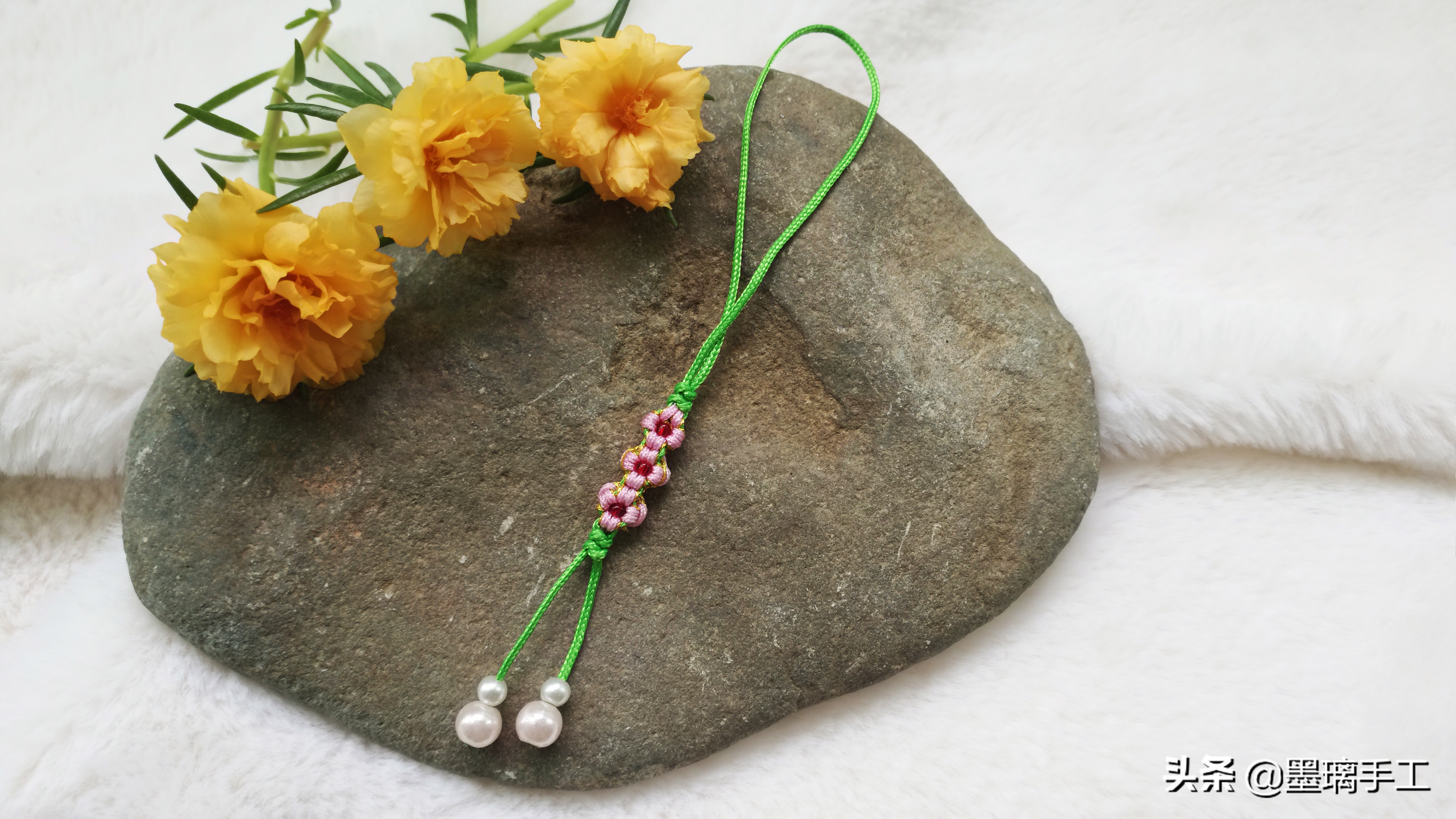 手工编织手链桃花结教程视频,简单手机绳编织教程简单又好看