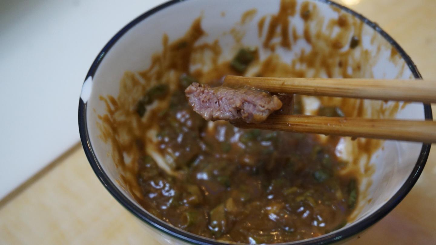 吹着空调吃烤肉空调有味道,吹着空调吃着烤肉