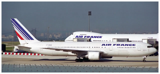 国航变装,国航首架747