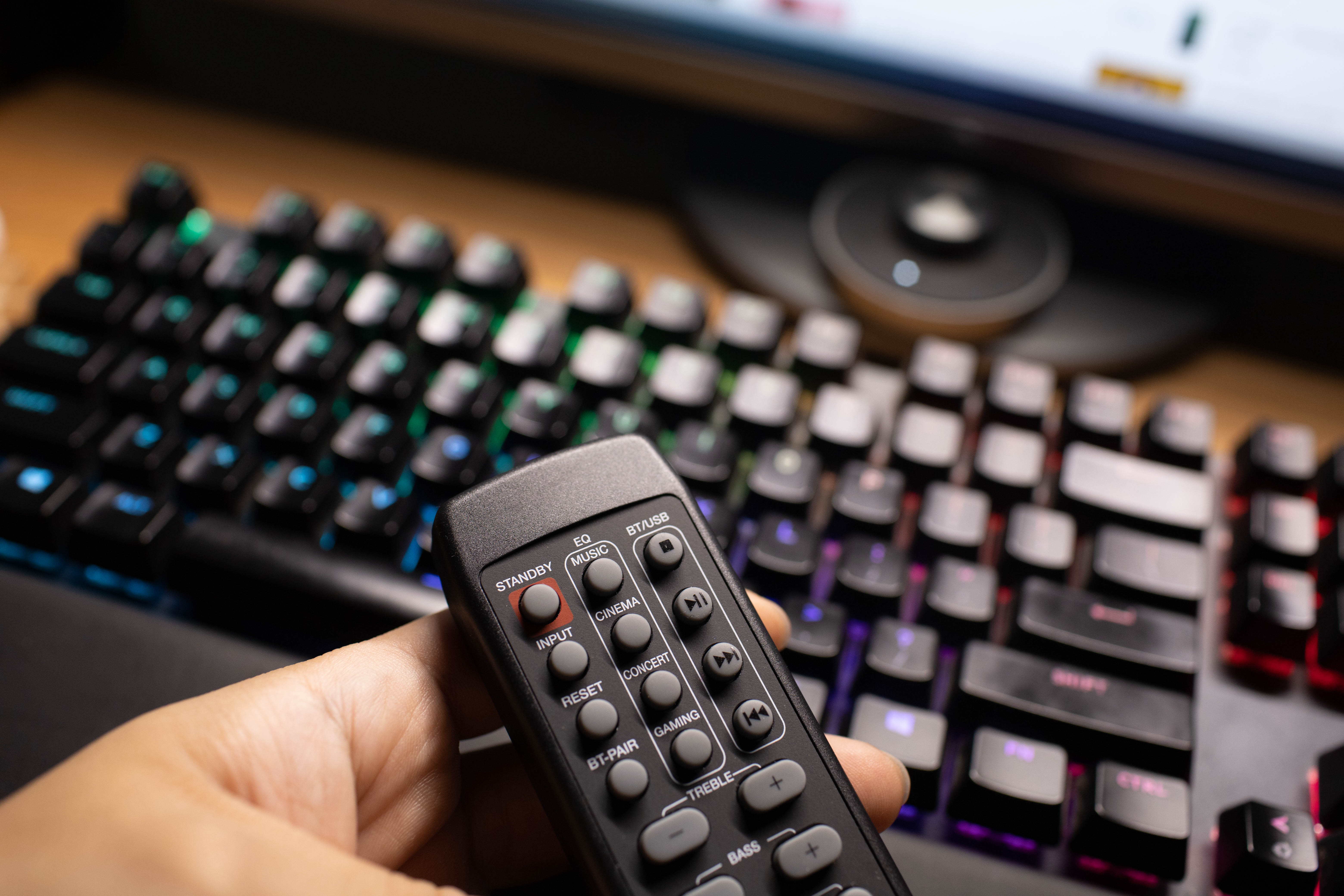 十大公认音质好的mini小音箱,桌面小音箱推荐抖音最火