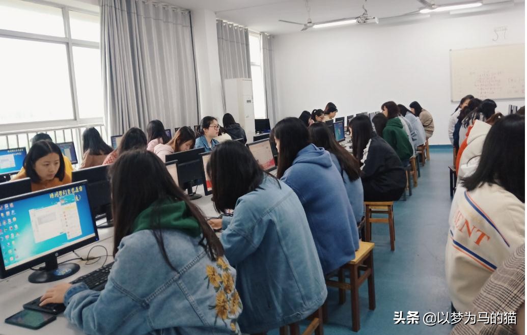 初学者学习会计最合适的书,想自学会计适合看什么书